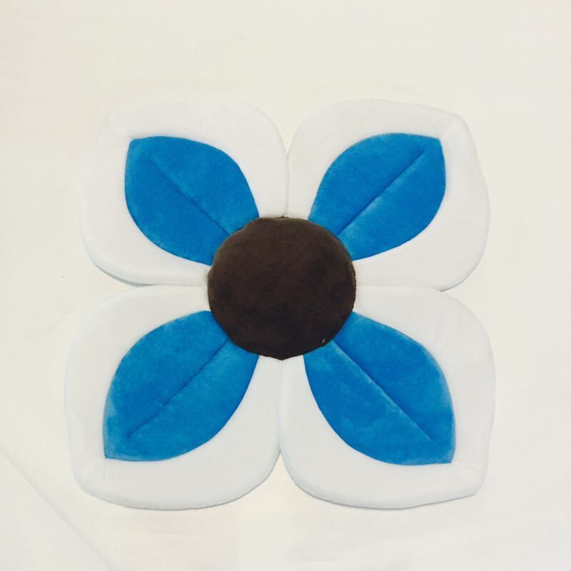 Bloeiende Badlotus - Babybadje