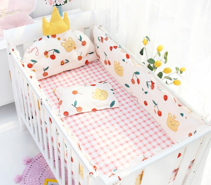 Crown Cushion Babybed Omringend Beddengoedset